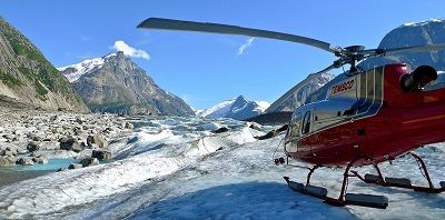 Helicopter with glacier landing in Skagway Alaska